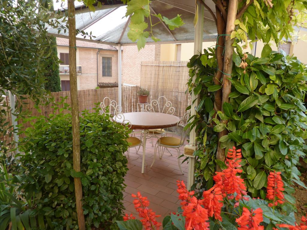 Primettahouse Hotel San Gimignano Exterior foto